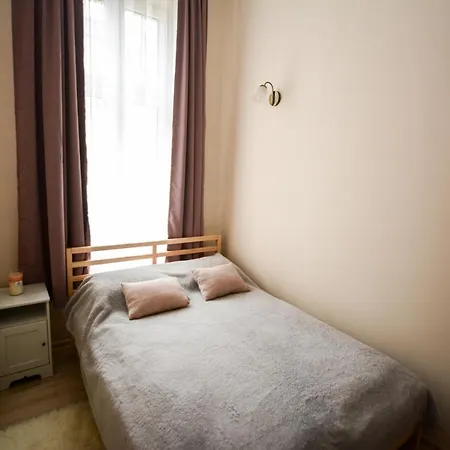 Tradycyjny 3city W Sopocie Blisko Plazy By Renters Apartment